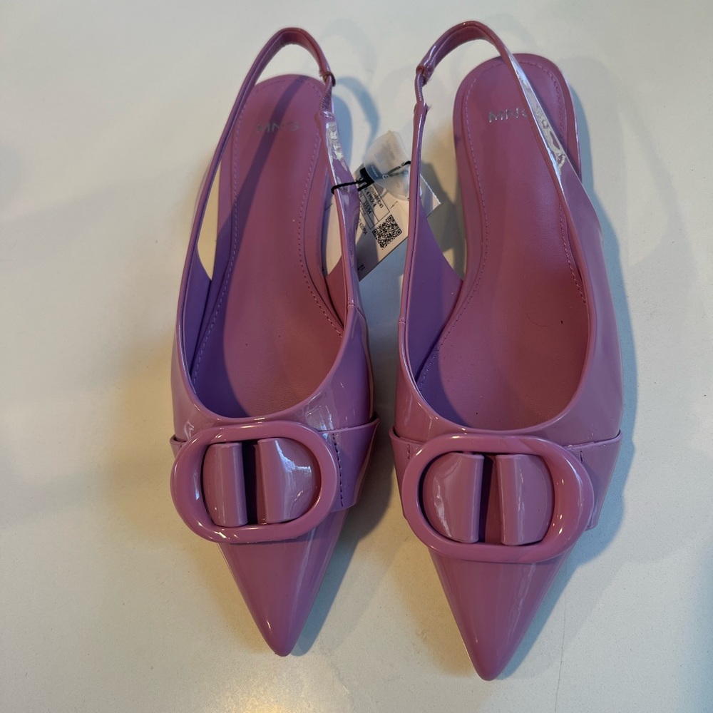 Mauve pointed toe flats sling back